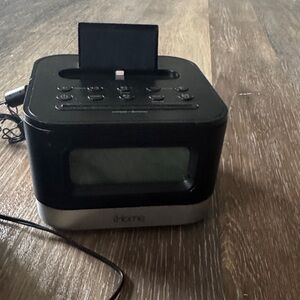 iHome Black and Silver Speaker Dock